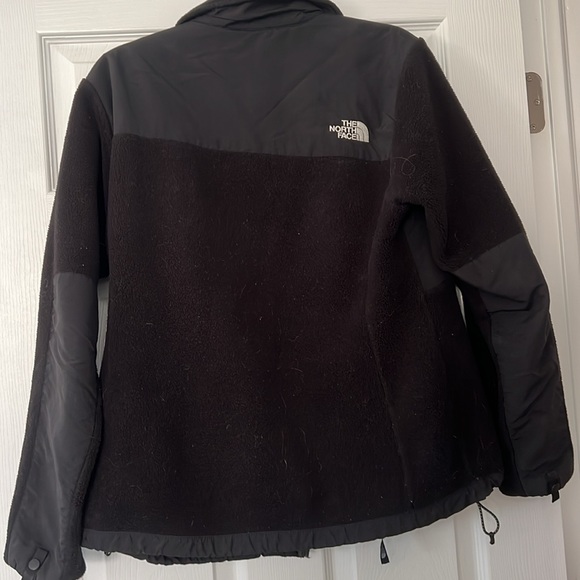 Black Zip Up North Face Fleece - Picture 6 of 6